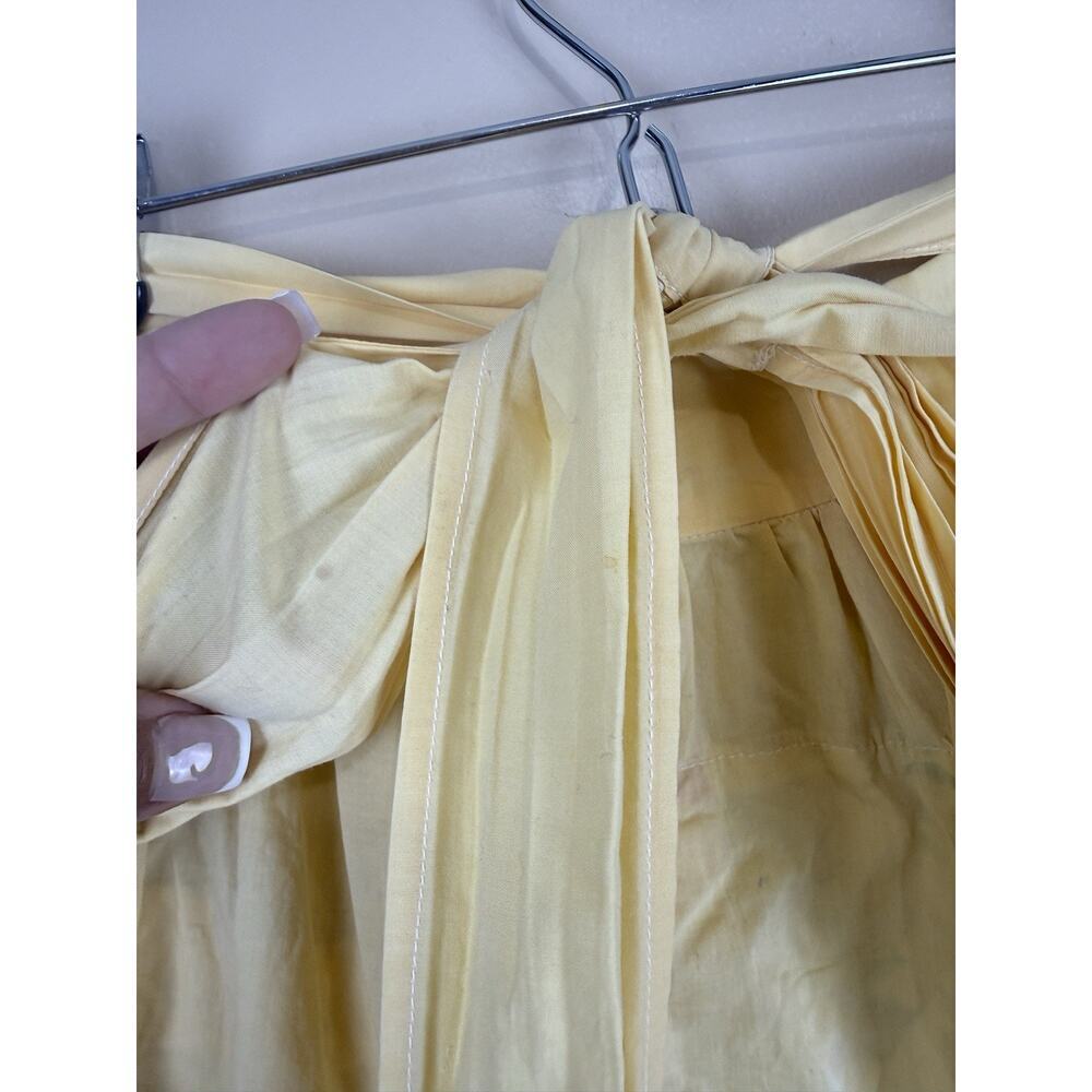 Vintage Yellow Half Apron with Flower Embroidered Pocket & Patchwork, Granny - Picture 11 of 12